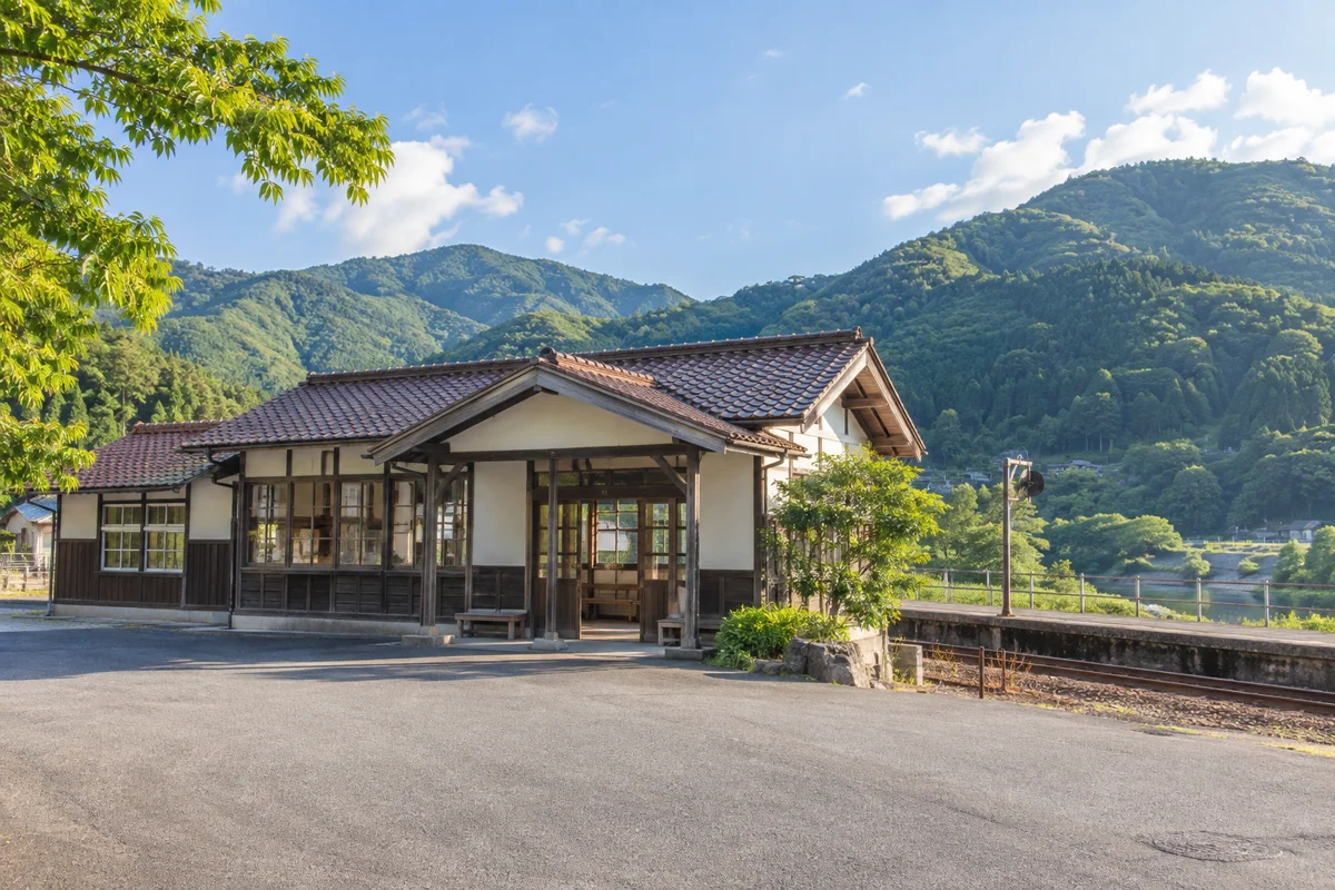 AI-generated illustration inspired by Ushishima River Main Station